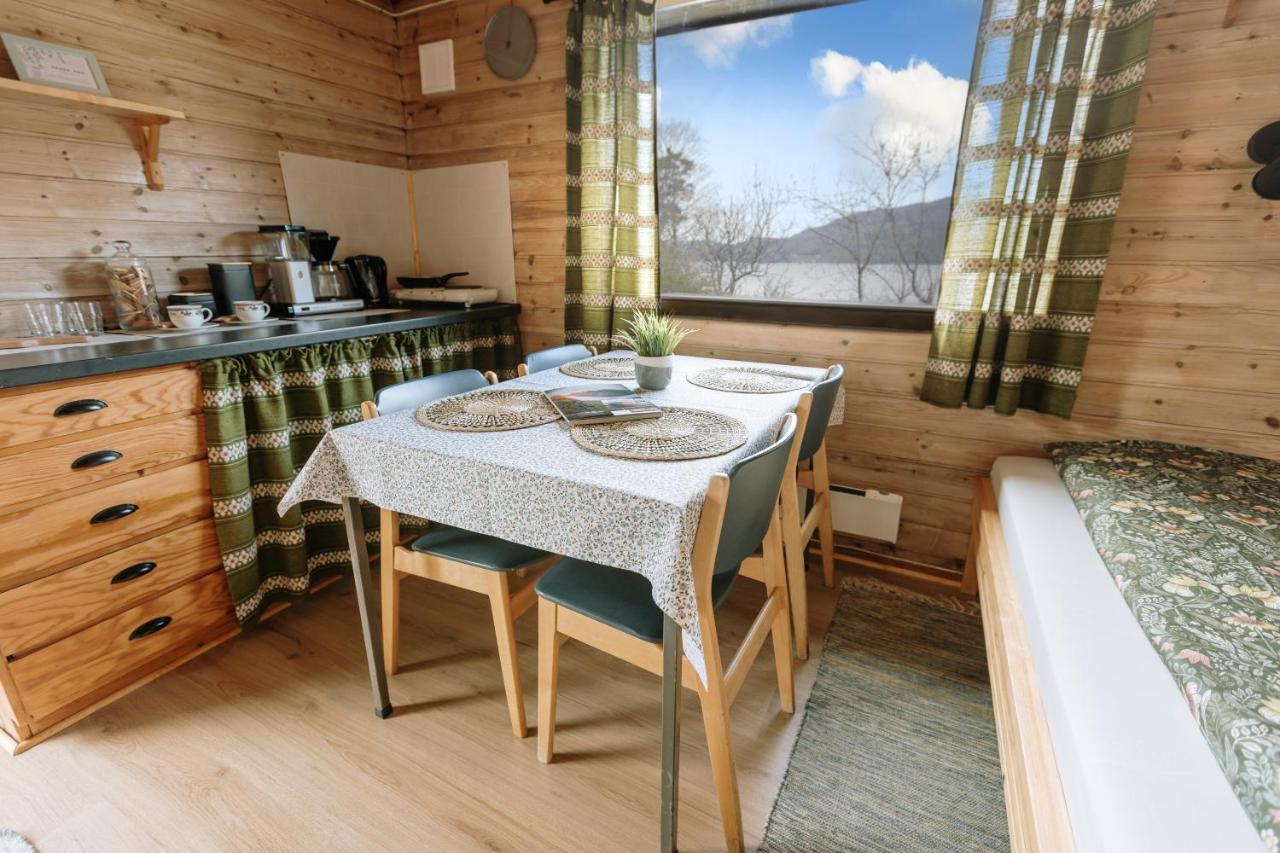 Hotel Nokling & Camping Hjelmeland Buitenkant foto